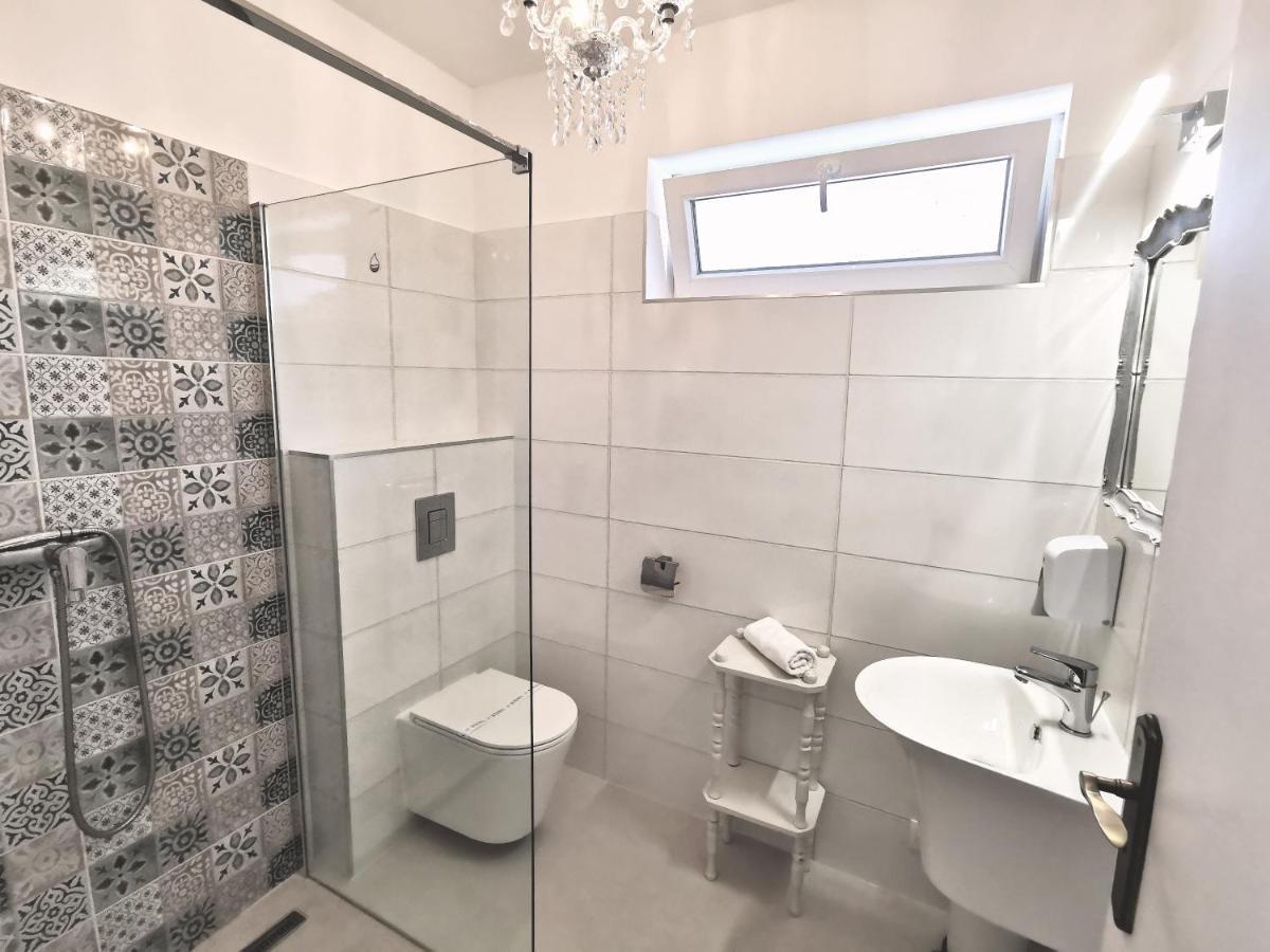Family Garden Apartmanhaz Siófok Eksteriør billede